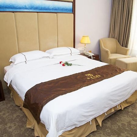 Long Zhou Grand Hotel Kanton Zewnętrze zdjęcie