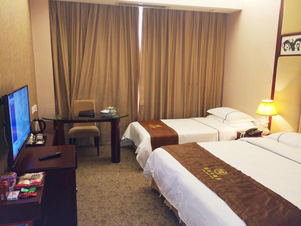 Long Zhou Grand Hotel Kanton Pokój zdjęcie