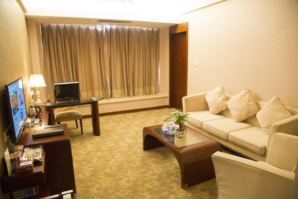 Long Zhou Grand Hotel Kanton Pokój zdjęcie