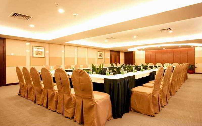 Long Zhou Grand Hotel Kanton Udogodnienia zdjęcie